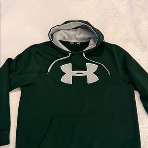 UNDER ARMOUR HOODIE